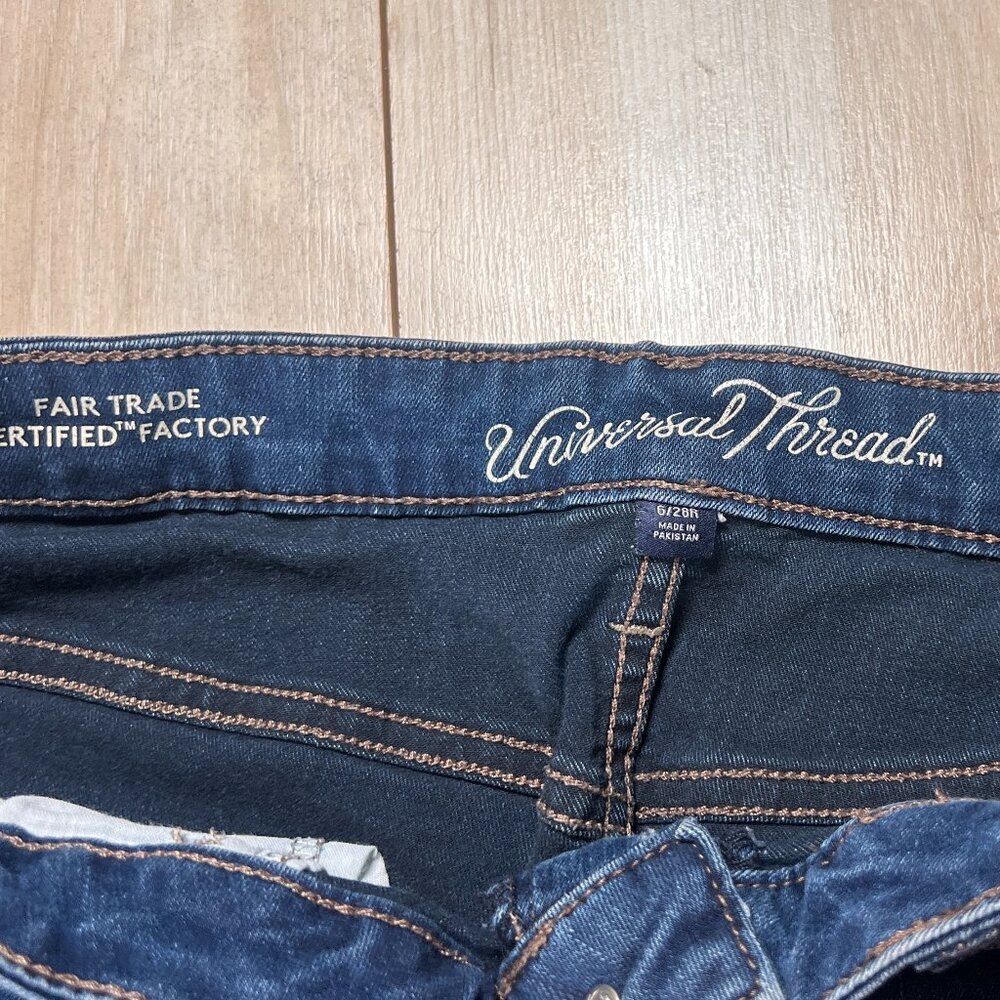 Size 6/28 R Universal Thread Jean - Picture 4 of 7
